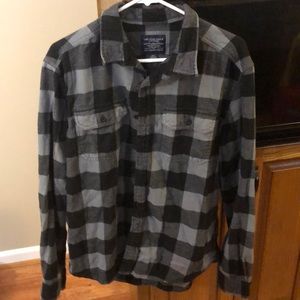 American eagle flannel shirt